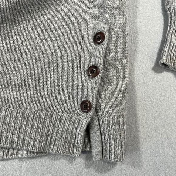 Garnet Hill 100% Cashmere Turtleneck Sweater Light Gray Button Detail Size S - Picture 6 of 10